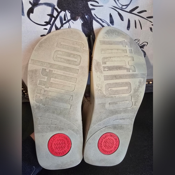 FitFlop Women's Flare Strobe Gold Toned Crystals Jewel Slide Sandals 8 - Picture 9 of 9